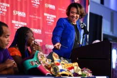 LR_SHO-FLINT-PRESSER-MAYOR-KAREN-WEAVER-TRAPPFOTOS-AUG142019-9883