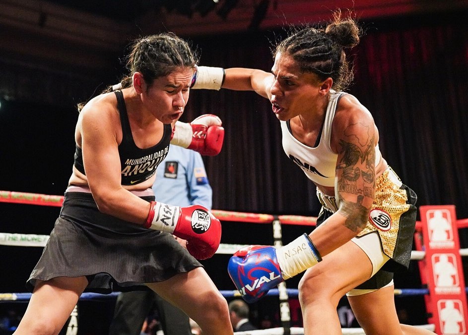 Ava Knight Wins Rematch with Luna del Mar Tarroba